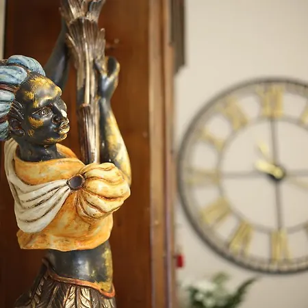 ベッド・アンド・ブレックファスト Barocco カターニア