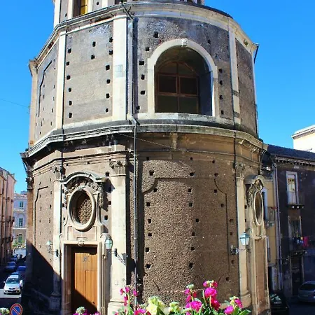 Oda ve Kahvaltı Barocco Katanya