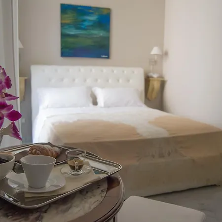 Oda ve Kahvaltı Barocco 3*